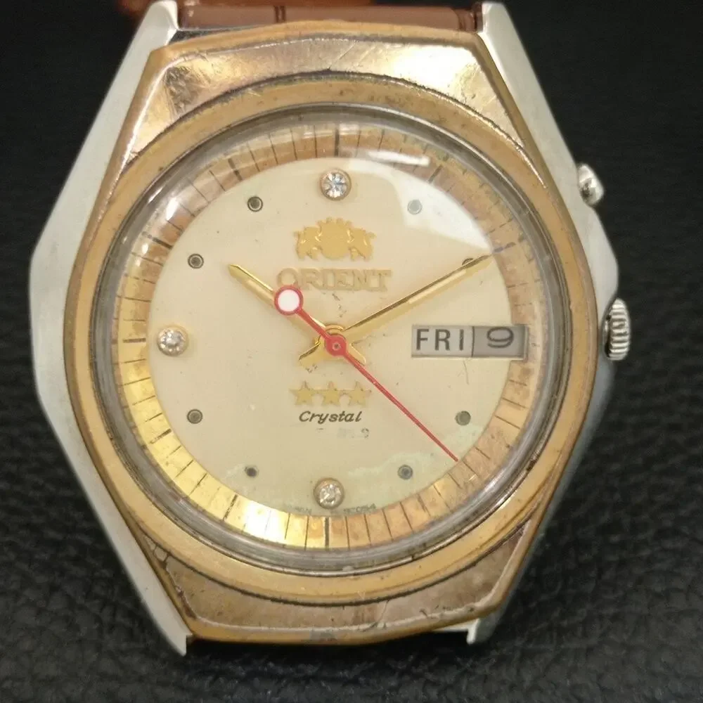 Vintage 1988 Orient Automatic Mens Gold Watch W/daydate & Champagne accents